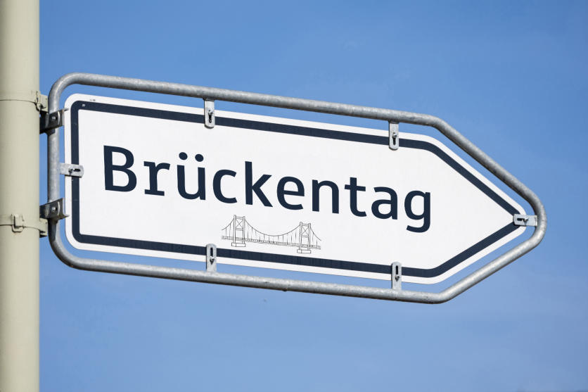 Brückentag Bild zum Hinweis auf Öffungszeiten